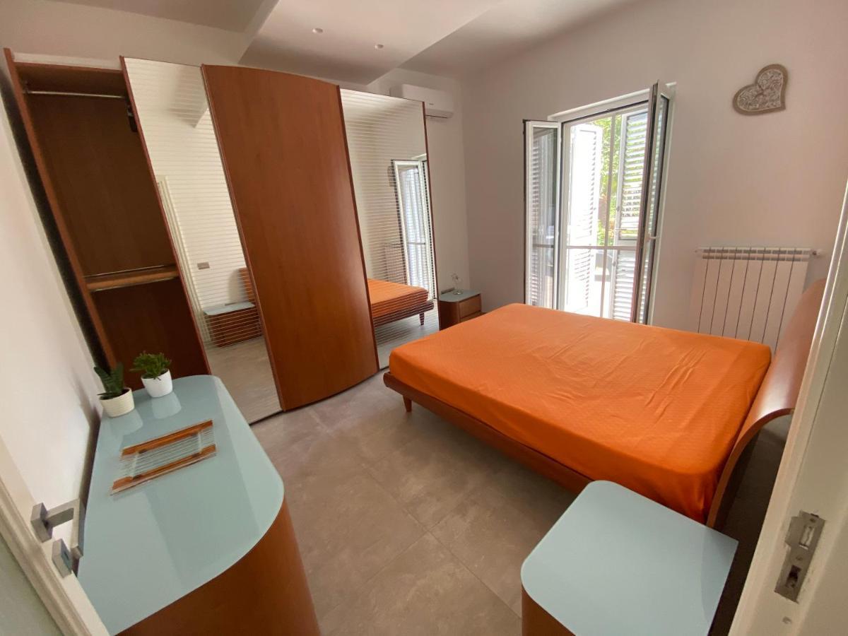 Residenza Marcella Apartment Procida Luaran gambar